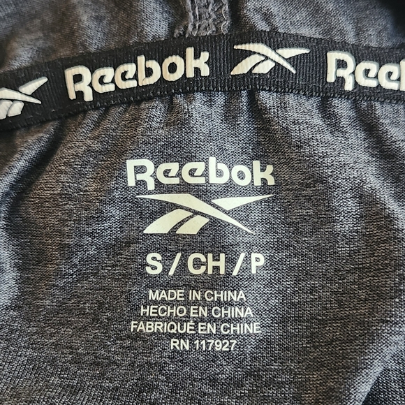 2 Reebok Small Hoodie Pullover Cam & Gray - Picture 3 of 7
